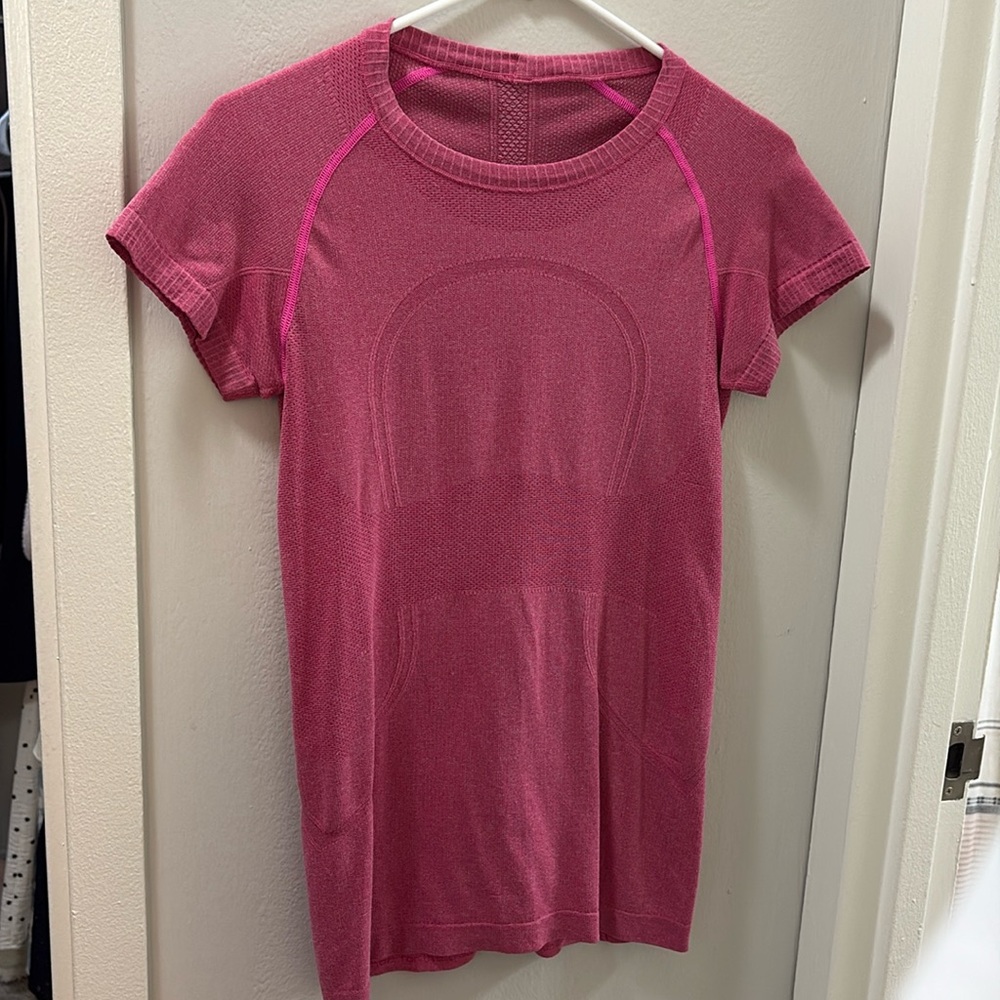 Lululemon swiftly tech tee